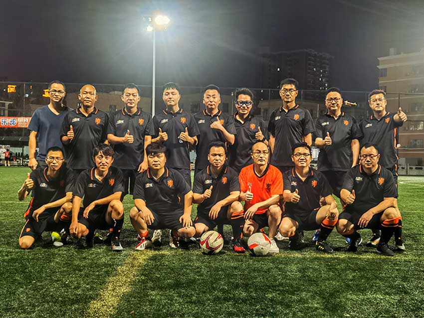 福瑞達顯示足球放飛夢想